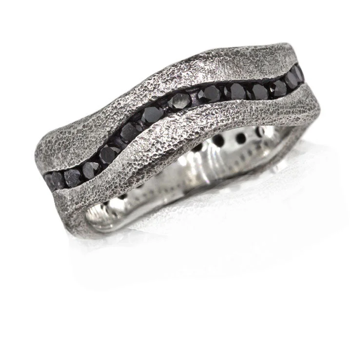 Vintage - Style Women's Diamond Rings with Floral - Engraved Bands and Multiple Diamond AccentsMidnight River Band