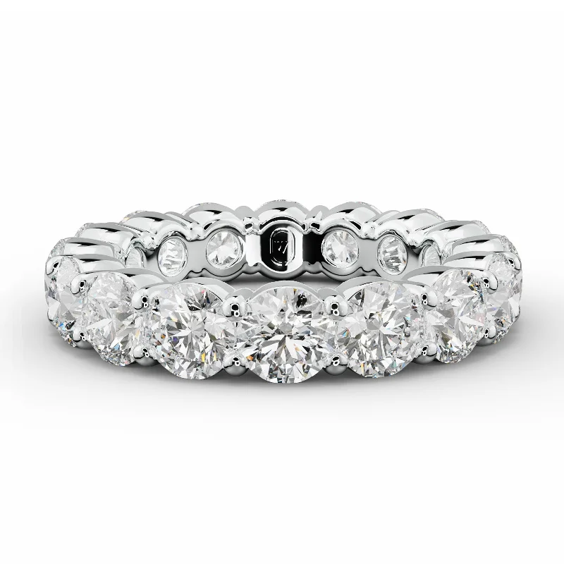 Adjustable Women's Diamond Rings with a Flexible Band for a Comfortable and Custom Fit5.0 Carat Round Cut Diamond Classic Eternity Band Shared Prong