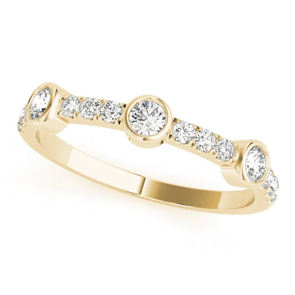 Floral - Patterned Women's Rings in 18K Yellow Gold for a Feminine LookPeyton Women's Diamond Stacker Wedding Ring