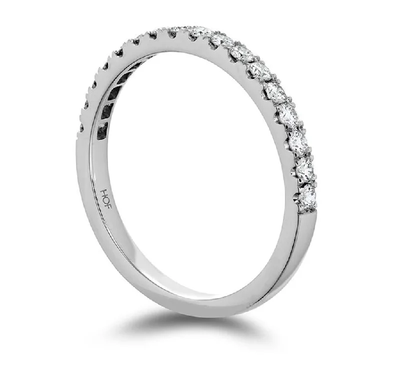 Men's Diamond Engagement Rings with Platinum Band and Halo Setting for a Luxury ProposalHearts On Fire Transcend Premier Diamond Band