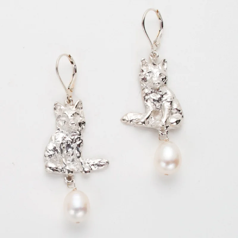 Heart - shaped drop earrings for a loving and charming lookFox Earrings