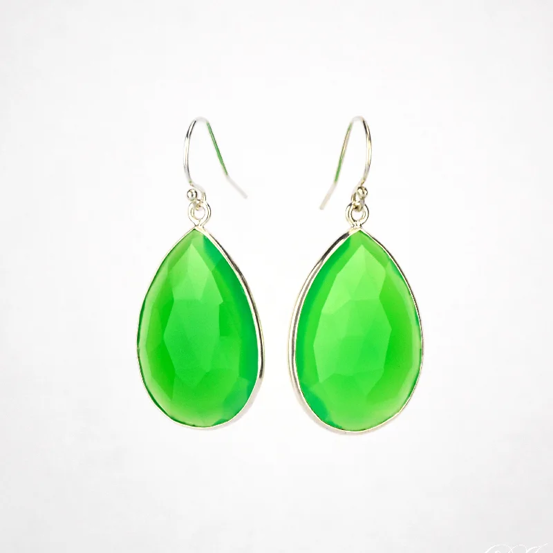 Heart - shaped drop earrings for a loving and charming lookFaceted Green Chalcedony Teardrop Bezel Set Earrings - August Birthstone