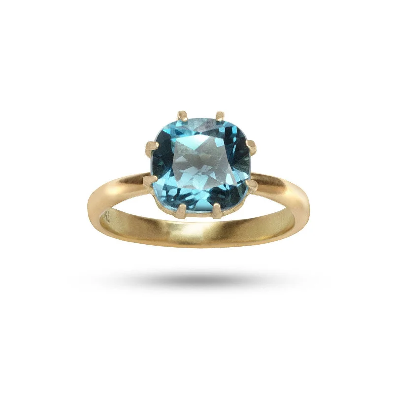 Amethyst Gemstone Rings in Sterling Silver with a Halo of Cubic Zirconia for a Budget - Friendly LuxurySquare Blue 18K Gold Ring w. Topaz