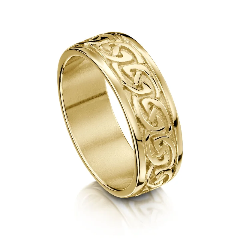 Men's Carbon Fiber - Inlaid Wedding Bands in Stainless Steel for a High - Tech and Stylish DesignCeltic Knotwork Ring in 9ct Yellow Gold