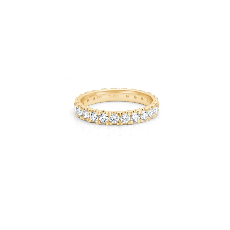 Adjustable - Fit Wedding Bands in Gold - Plated Metal for a Comfortable and Custom - Fitting OptionHer Classic 18K Gold Ring w. Diamonds