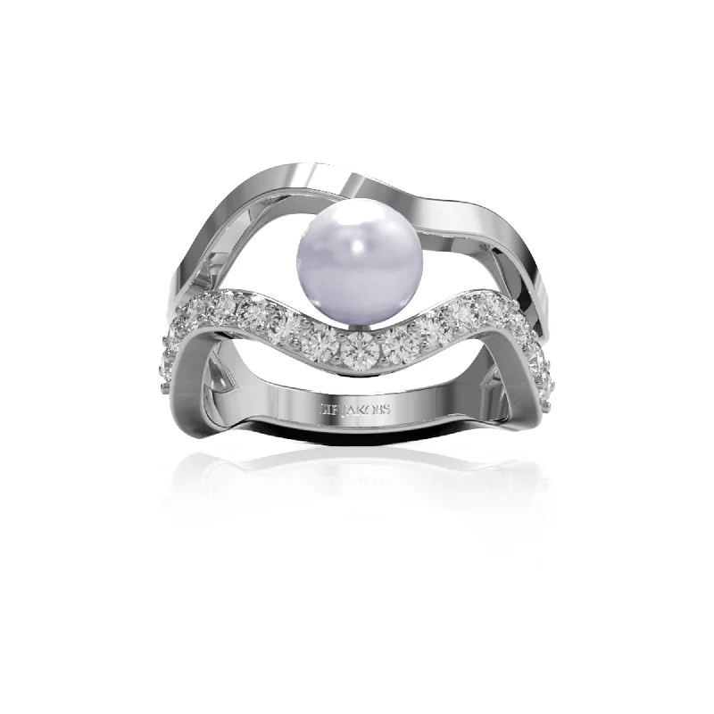 Aquamarine Gemstone Rings in 9K Gold with a Bezel Setting for a Modern and Secure FitPonza Silver Ring w. Zirconias & Pearl