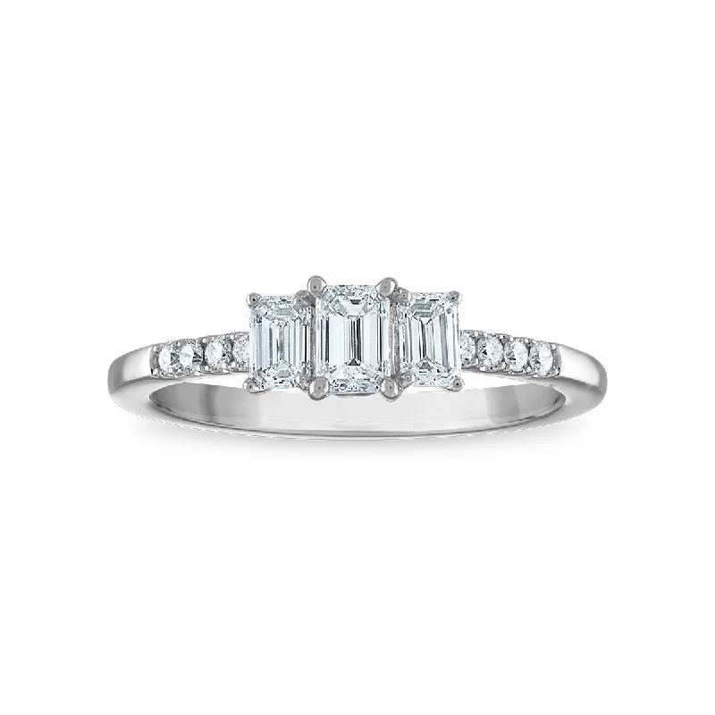 Moissanite - Set Wedding Bands in Yellow Gold for a Sparkling and Ethical Alternative to DiamondsSignature EcoLove 3/4 CTW Lab Grown Diamond Ring in 14KT White Gold