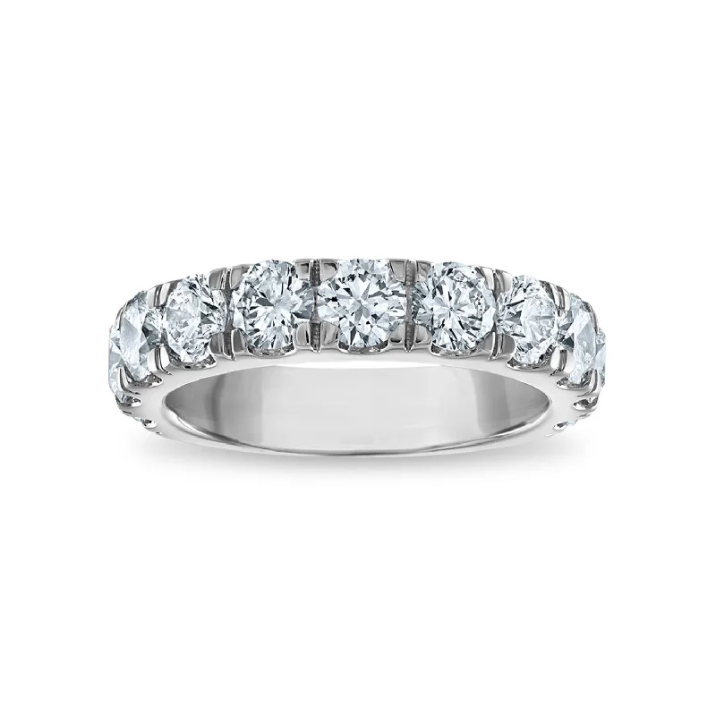 Two - Tone Gold and Silver Wedding Bands with a Twist Design for a Contemporary and Eye - Catching StyleSignature EcoLove 3 CTW Lab Grown Diamond Ring in 14KT White Gold