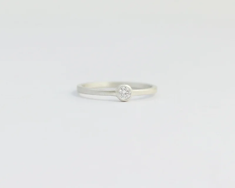 Adjustable Engagement Rings with a Flexible Band and a Princess - Cut Center DiamondSolitaire Diamond Engagement Ring with Bezel Set Ethical Diamond