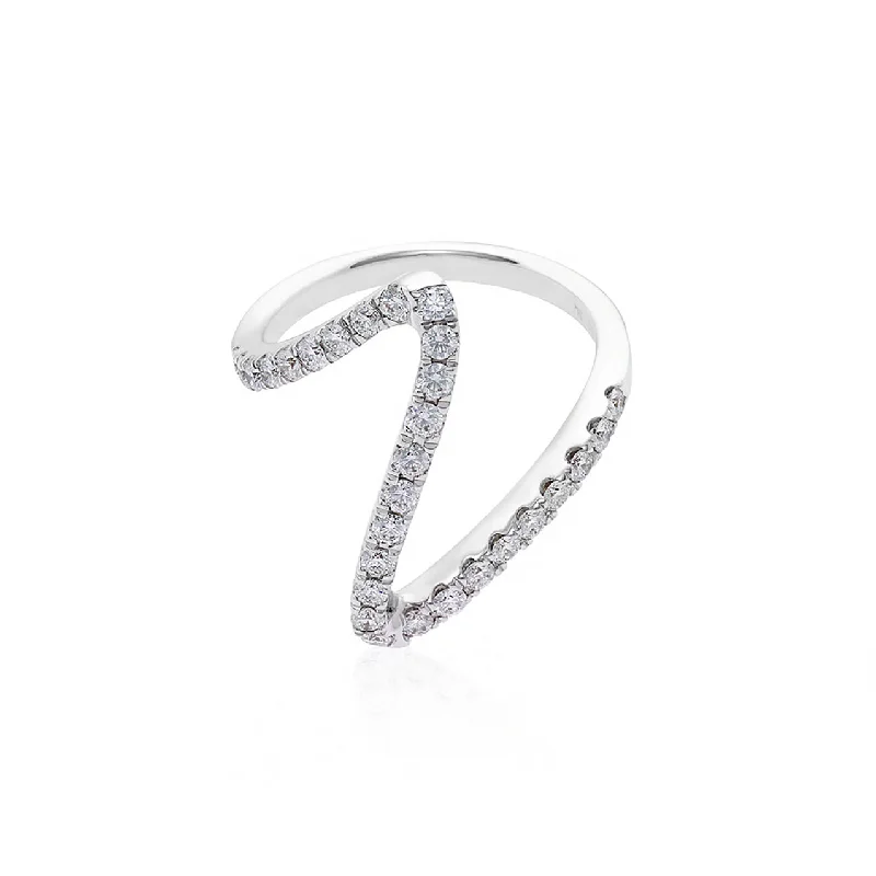 18K White Gold Classic Round - Cut Diamond Wedding Bands for a Timeless and Elegant LookV Shape Diamond Ring in White Gold