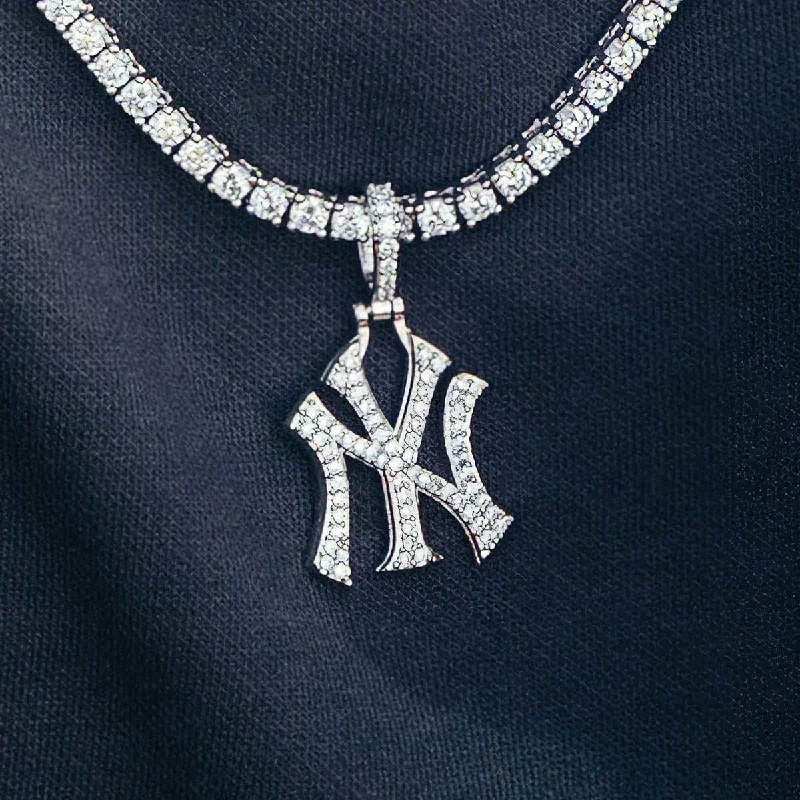 Magnetic - Closure Pendant Necklace with a Hidden Compartment for Secret KeepersNew York Yankees Official MLB Micro Logo Pendant in White Gold