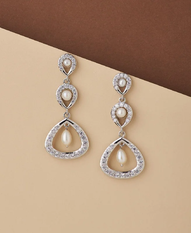 Rhinestone - Embellished Crown - Shaped Stud Earrings for a Princess - Inspired LookFaiza Regal Chandeliers Earring